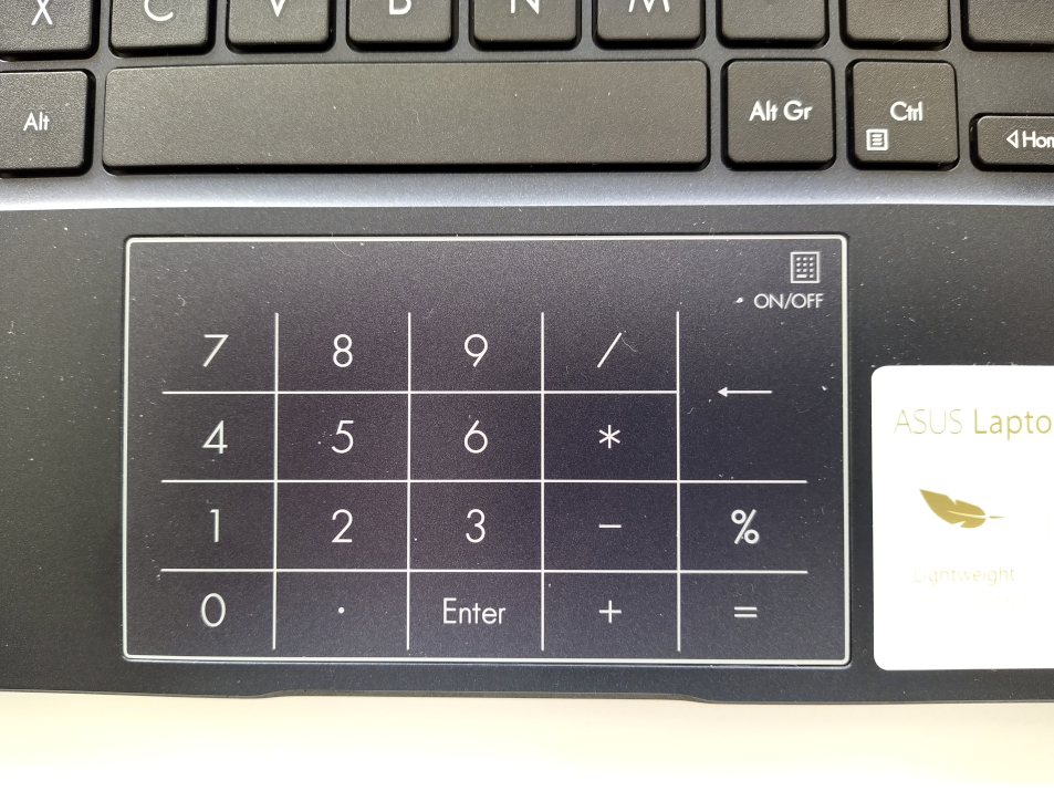 Asus E210MA - Détail du trackpad